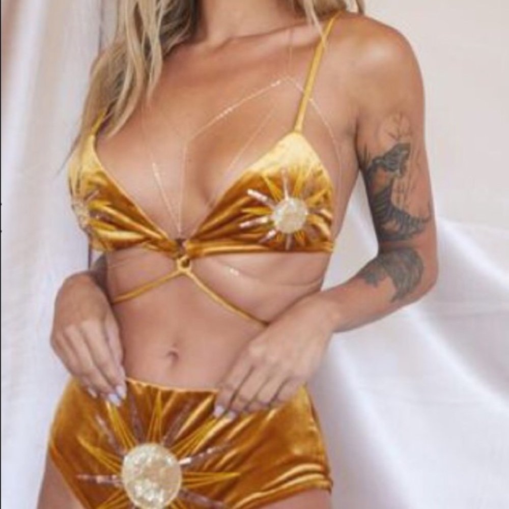 Boho festival gold sun top